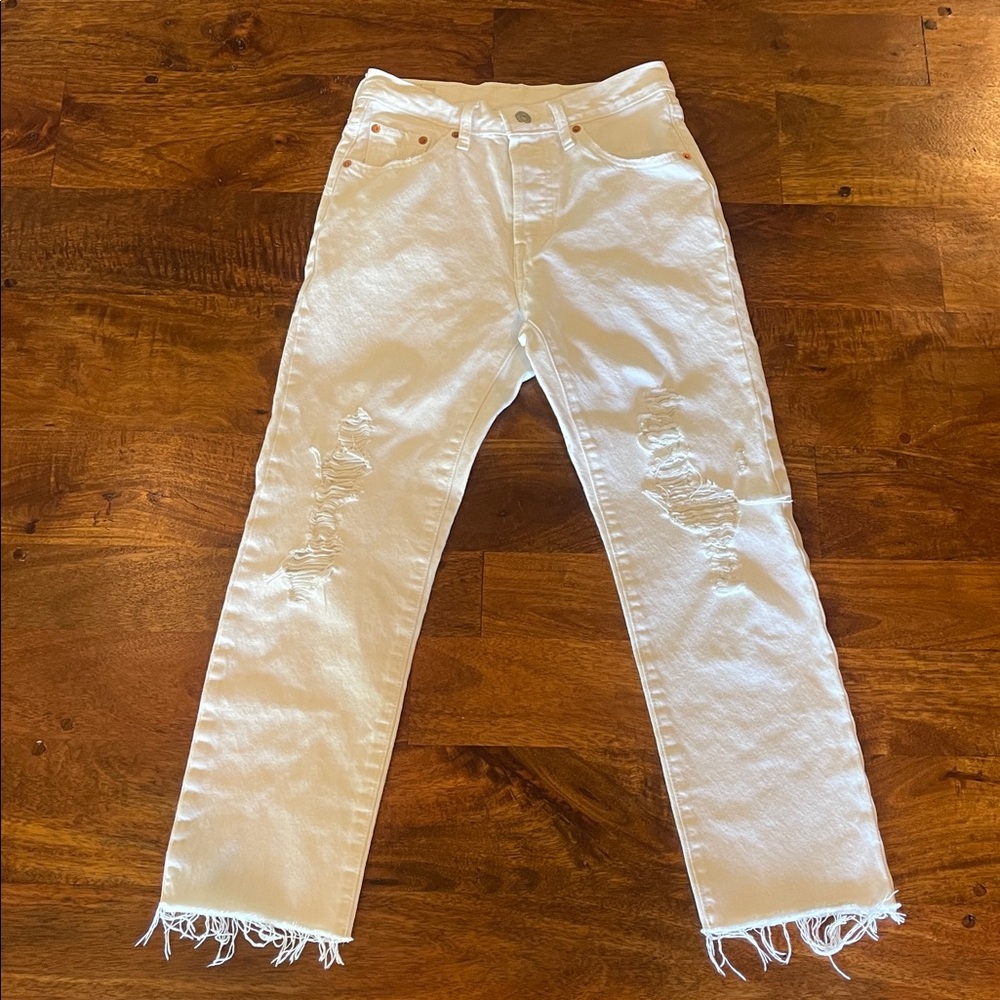 Levi’s 501 White Distressed Jeans, size 25